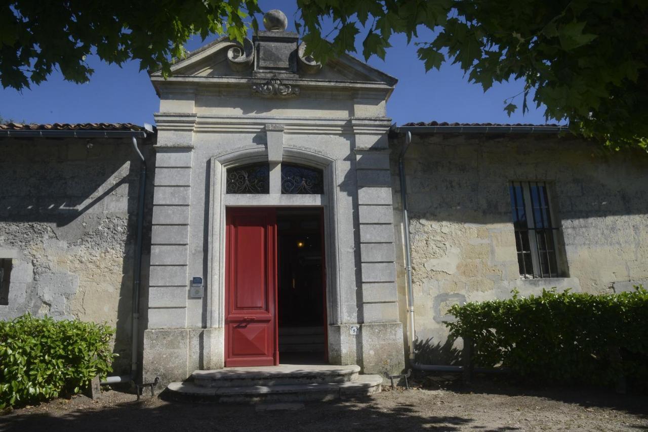 Chateau Rosemont - Grande Maison Familiale Campagne Dans Le Medoc Avec Piscine Et Tennis A 15 Mn Bordeaux Labarde Bagian luar foto
