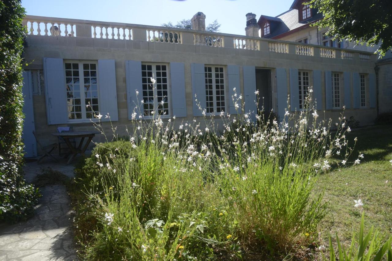 Chateau Rosemont - Grande Maison Familiale Campagne Dans Le Medoc Avec Piscine Et Tennis A 15 Mn Bordeaux Labarde Bagian luar foto