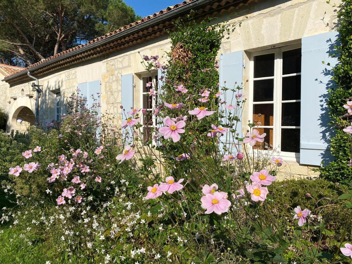 Chateau Rosemont - Grande Maison Familiale Campagne Dans Le Medoc Avec Piscine Et Tennis A 15 Mn Bordeaux Labarde Bagian luar foto
